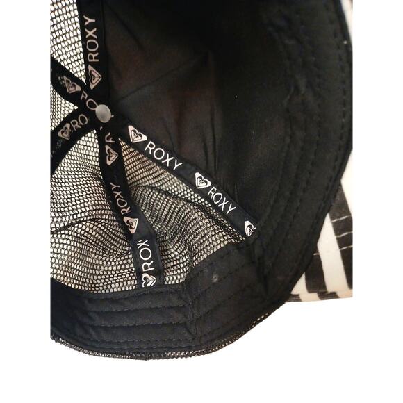ROXY Trucker Cap Black Stripe Tropical Just Ok ULUWATU Jungle Collectible Island - Picture 7 of 7